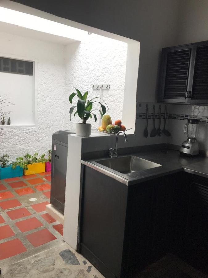 Vip Apartasuites Rosales Medellín Extérieur photo