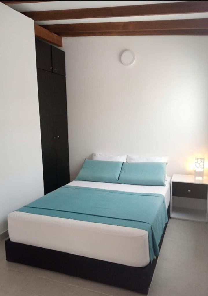 Vip Apartasuites Rosales Medellín Extérieur photo