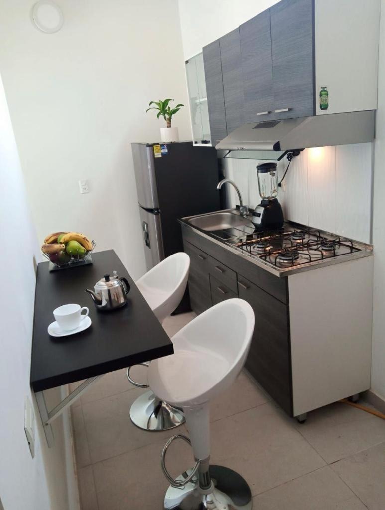 Vip Apartasuites Rosales Medellín Extérieur photo