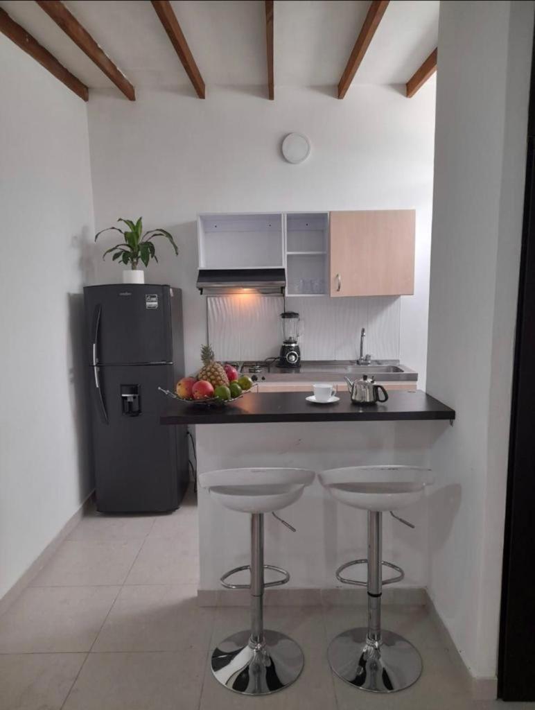 Vip Apartasuites Rosales Medellín Extérieur photo