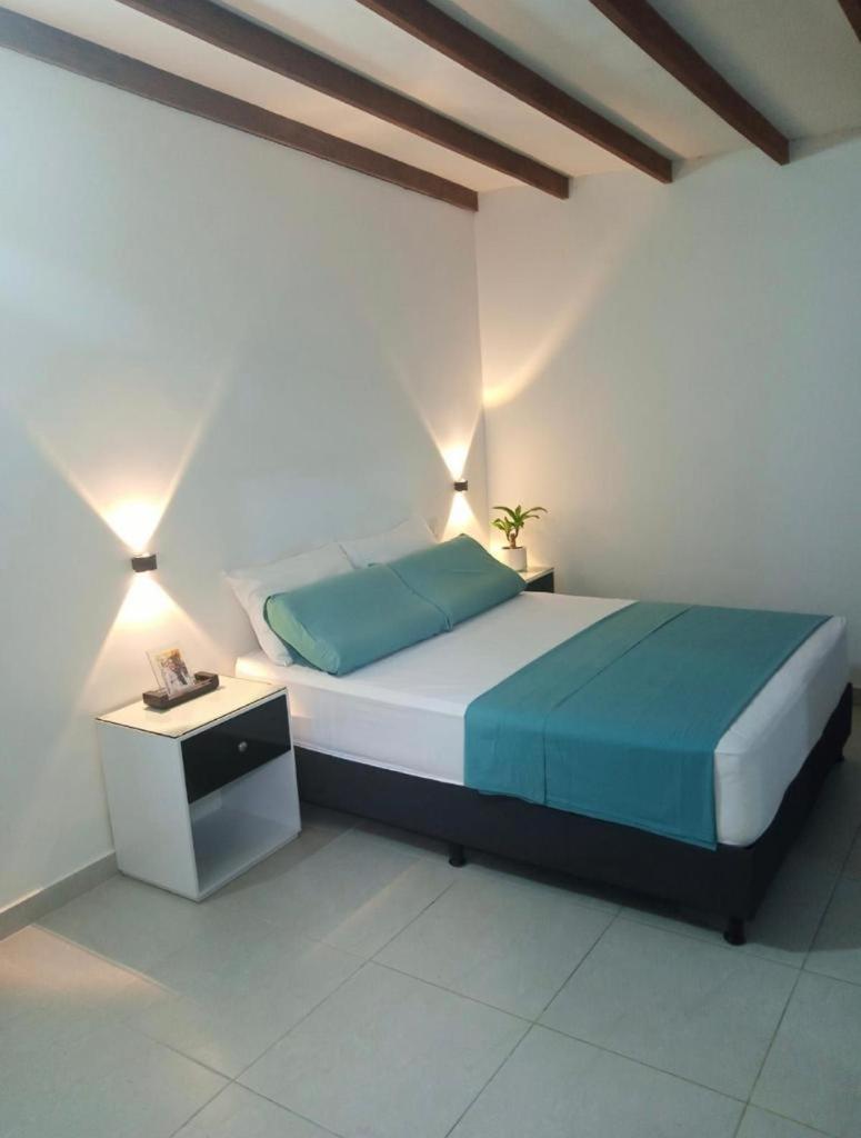 Vip Apartasuites Rosales Medellín Extérieur photo